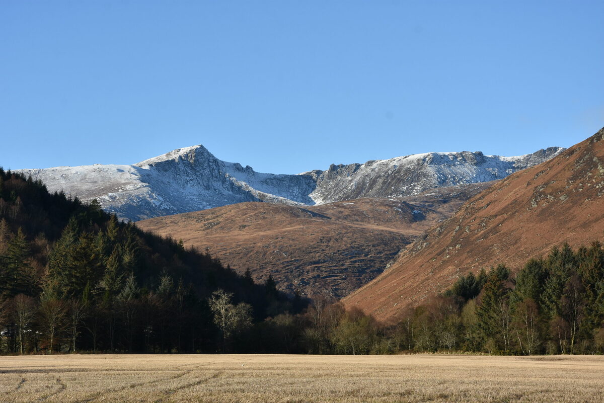 Wintry weather brings a dusting of snow to Arran’s mountains