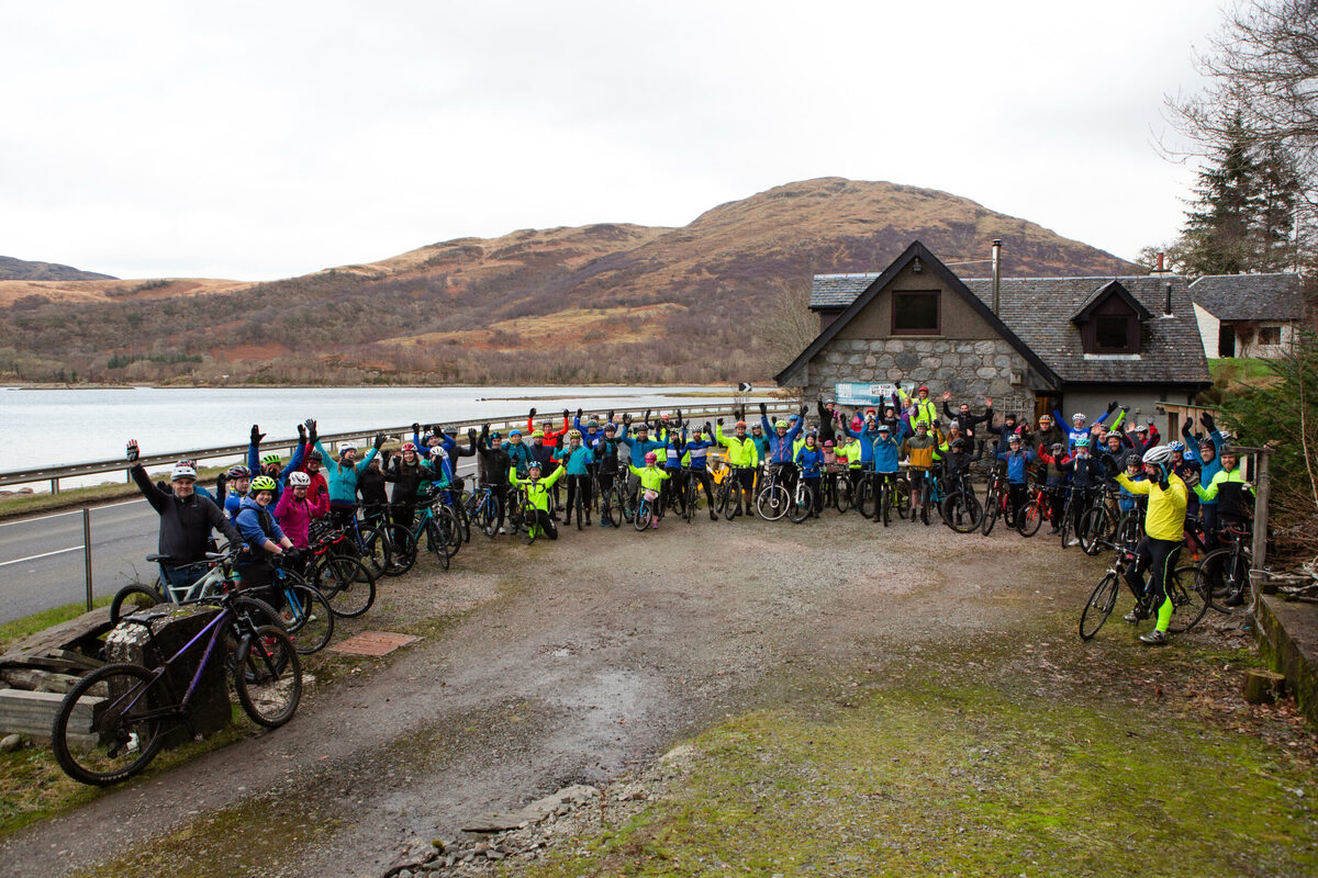 Boxing Day cyclists lap a loch for charity