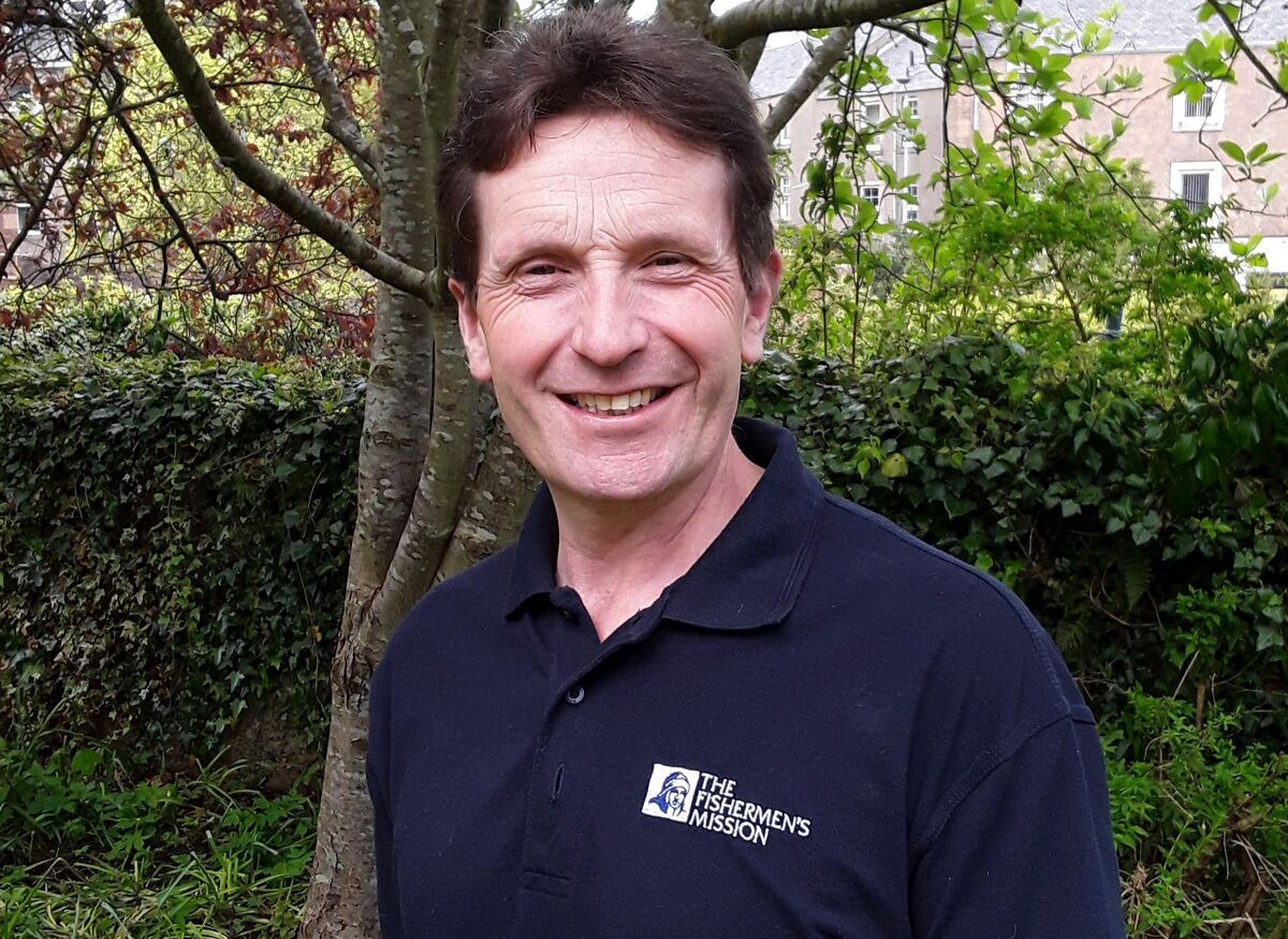 NOc01chrisholden01jpg NOc01chrisholden01jpg