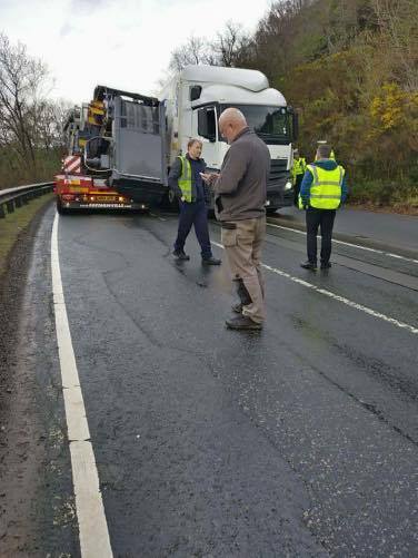 A82 reopens after lorries collide