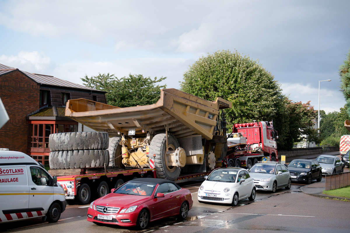 Anger as dump truck transporters cause gridlock on Fort William roads