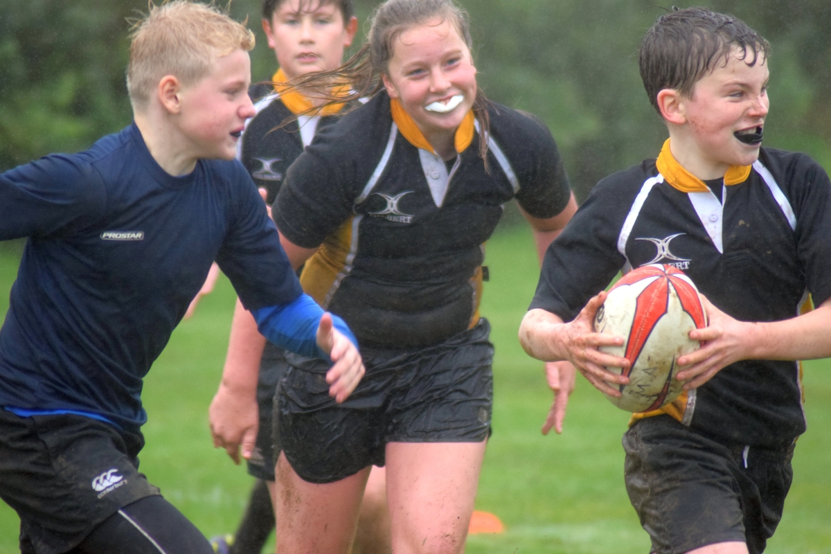West Coast Today - Sport - Kintyre's mini rugby stars in festival action