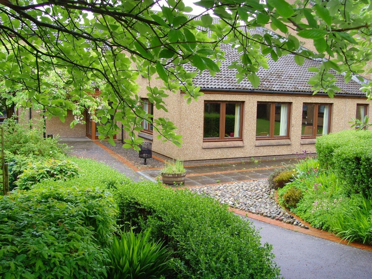 Letter: Lorne Campbell Court does not provide dementia care