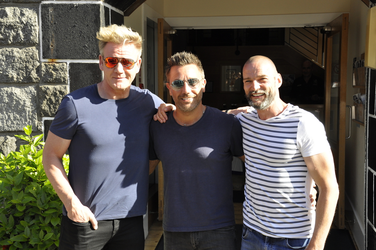 'I'm moving here': Gordon Ramsay, Fred Sirieix and Gino D'Acampo enjoy their stay in Oban