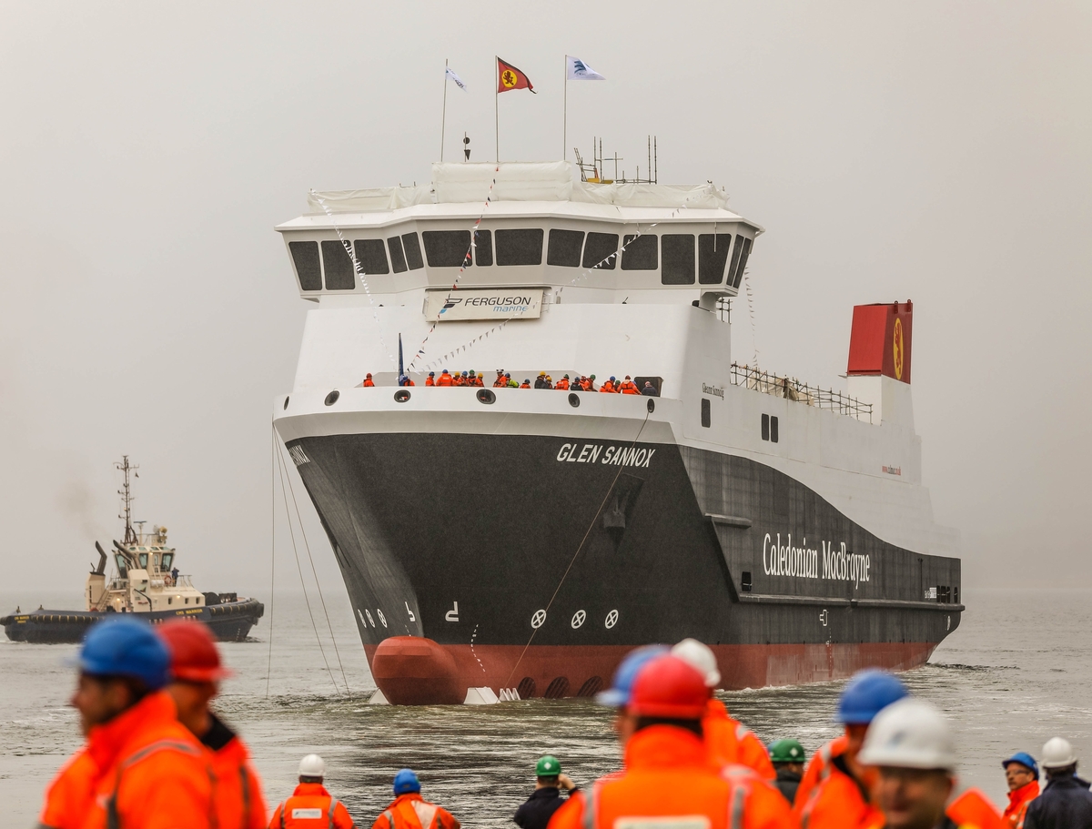 New ferry delays 'let down' Hebrides