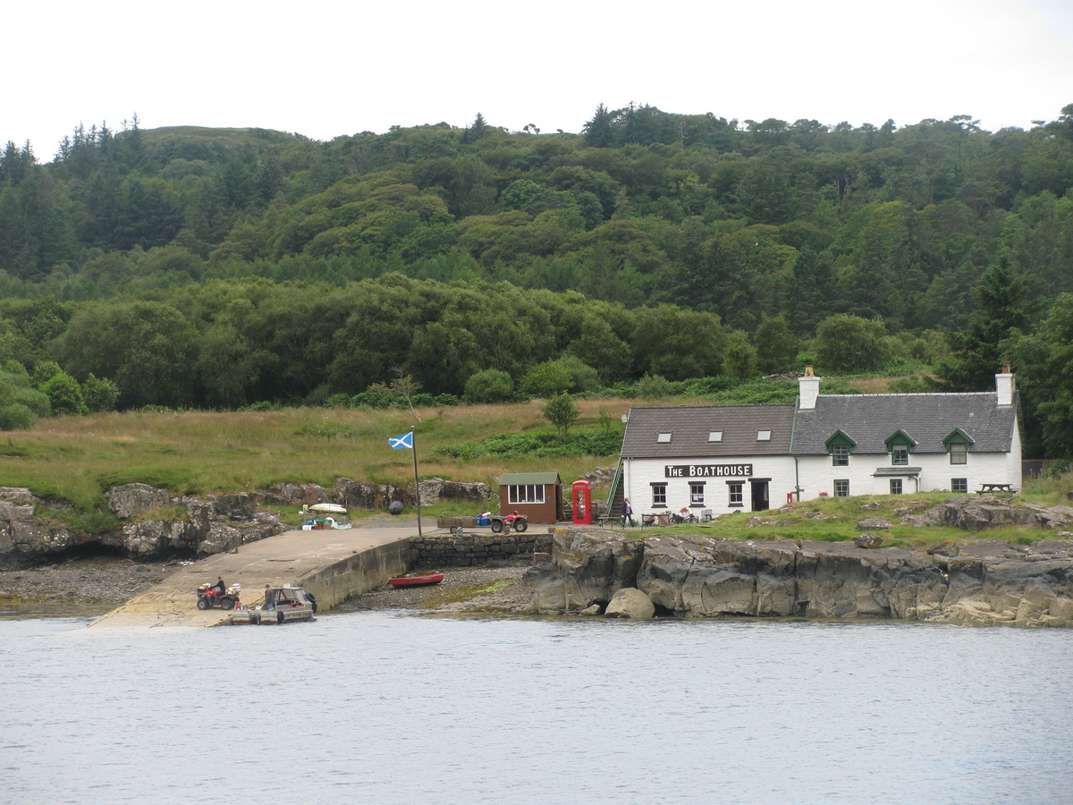 Fancy running tiny island's cafe?