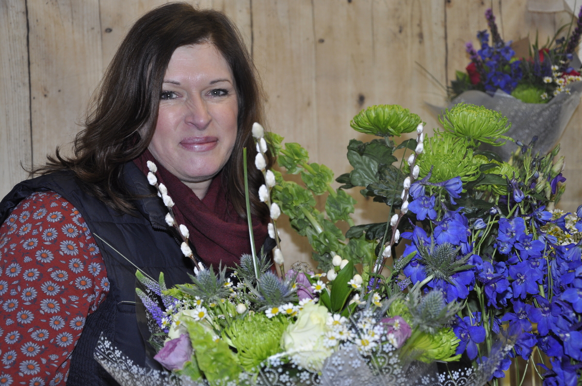 Fabulous flowers gets Justine in the Good Florist Guide