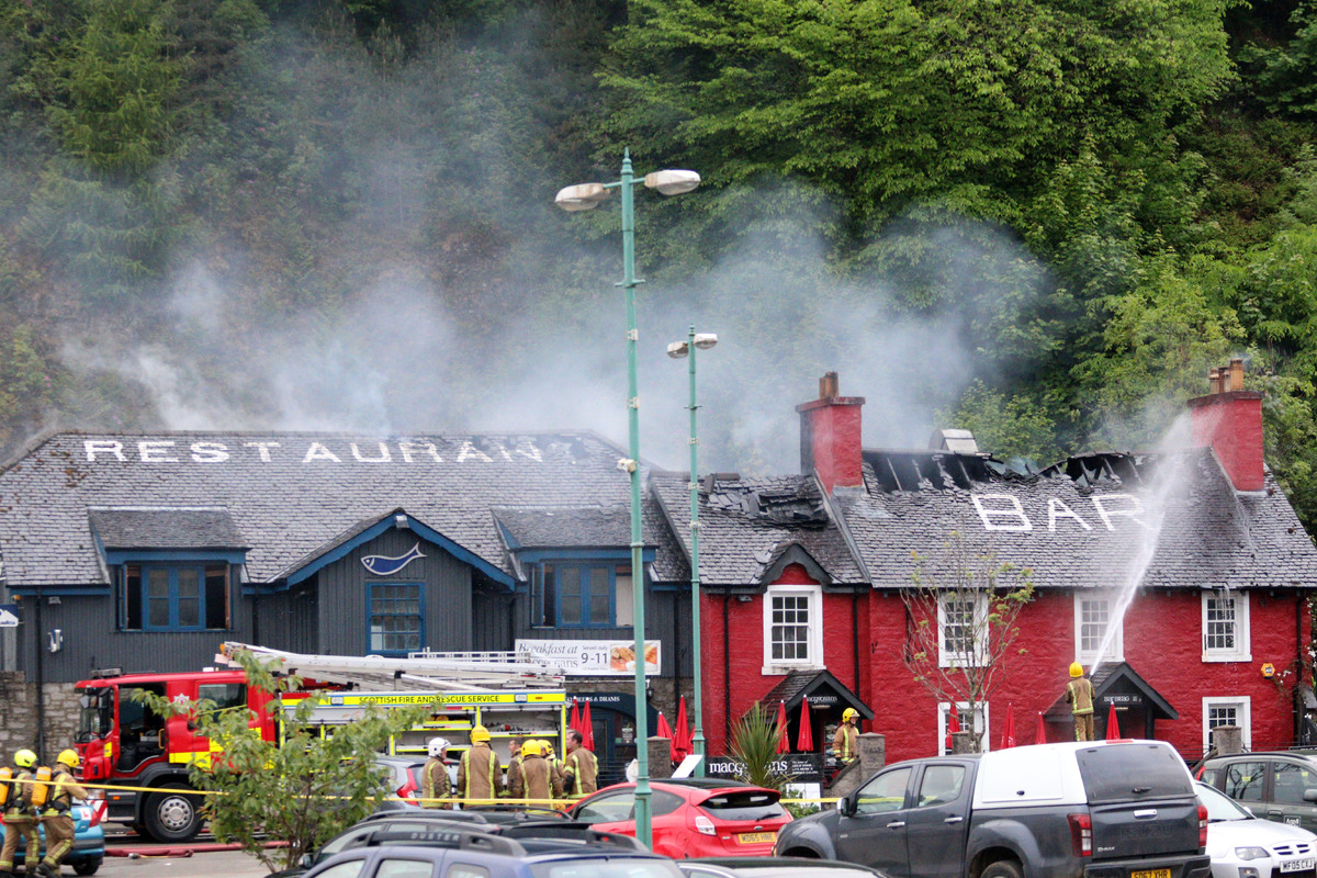 Cause of pub blaze still unknown