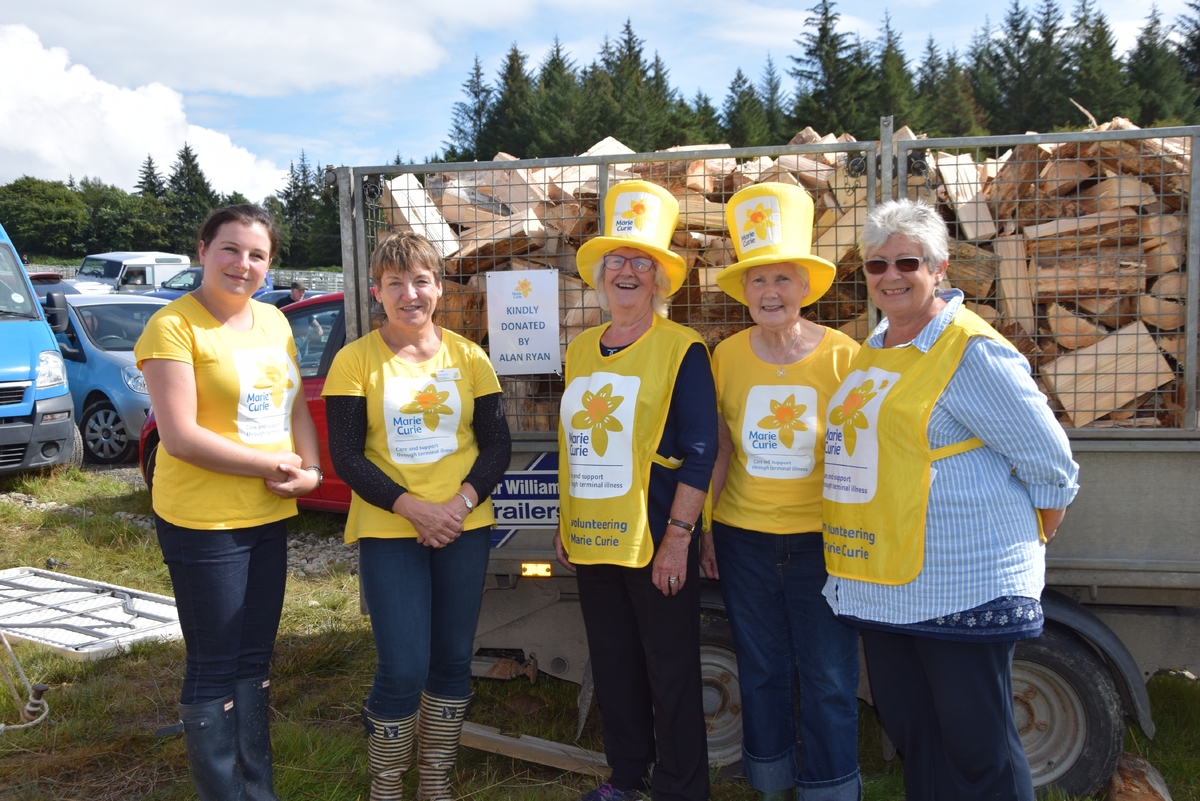 Trailer load of cash raised for Marie Curie