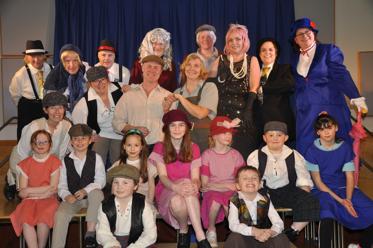 Tickets selling fast for Seil panto