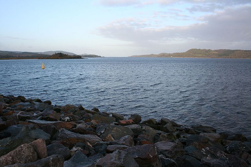 Strange noises now reported from West Loch Tarbert
