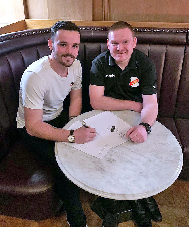 Lochgilphead Red Star defender signs for Scandinavian football team