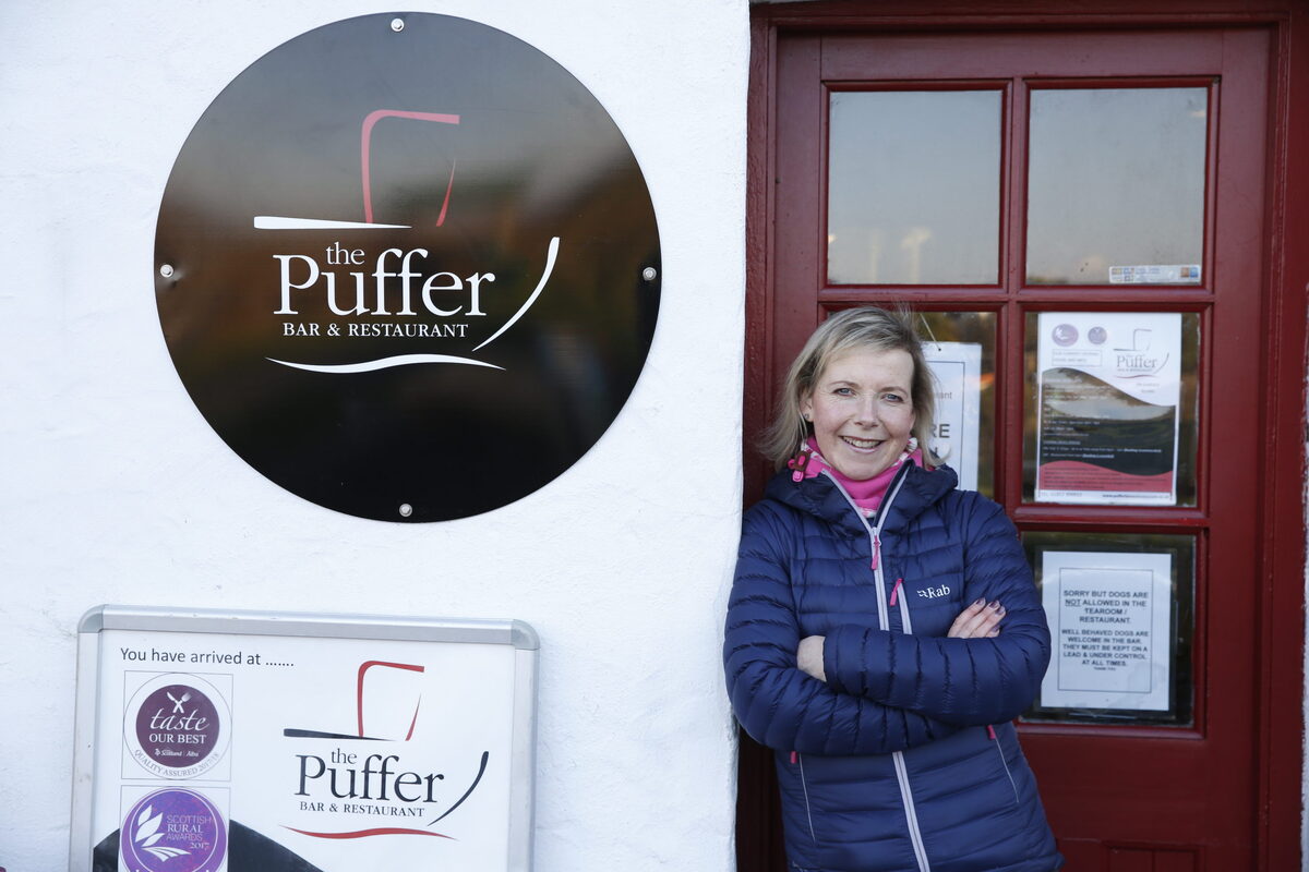 Puffer's pub quiz is an online hit