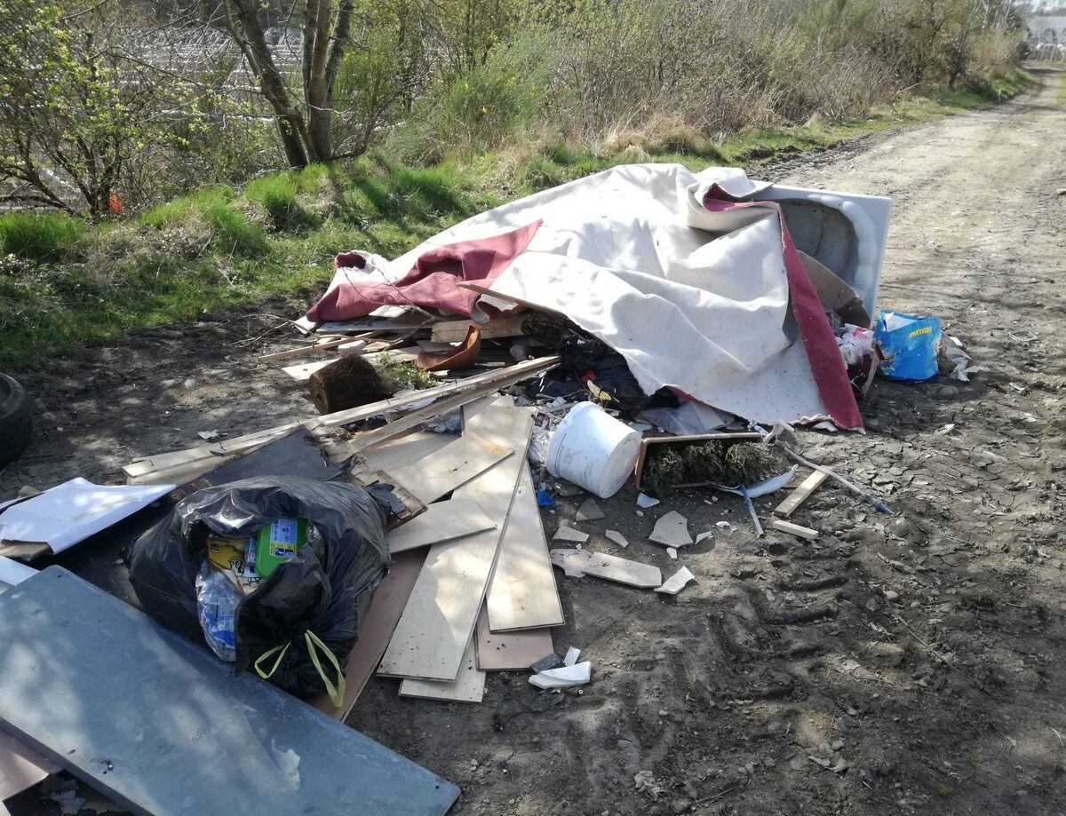 NOc18flytipping01scaledjpg