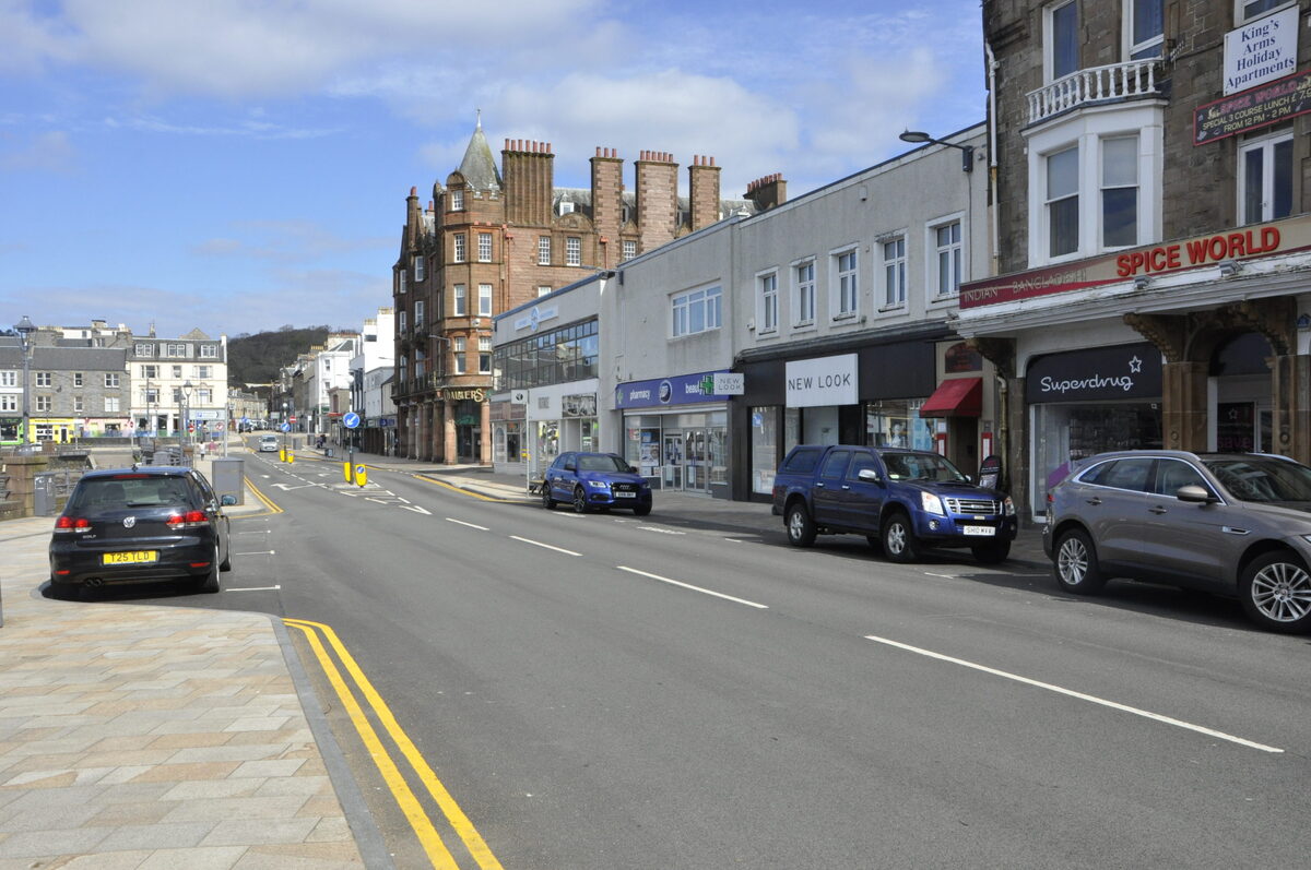 One-way pavement plan for Oban