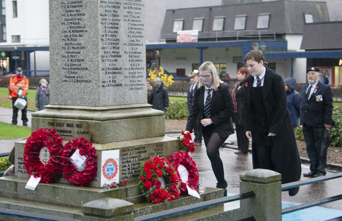 Young and old pay tributes for Armistice Day anniversary