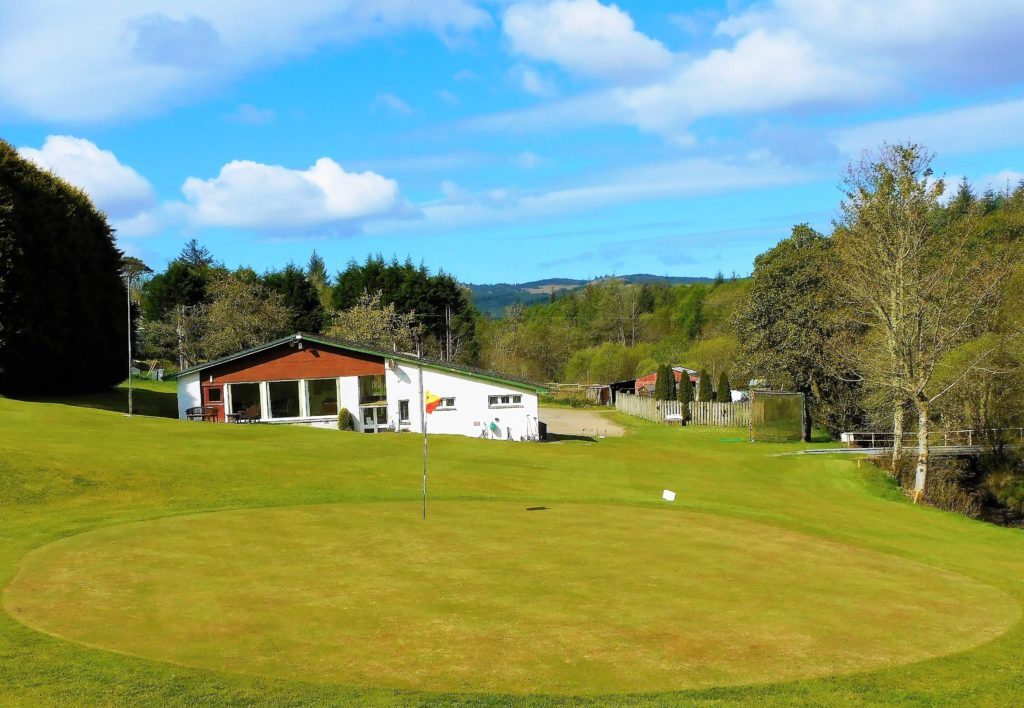 Golf club responds to Covid restrictions