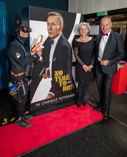 Bond fans get red carpet treatment