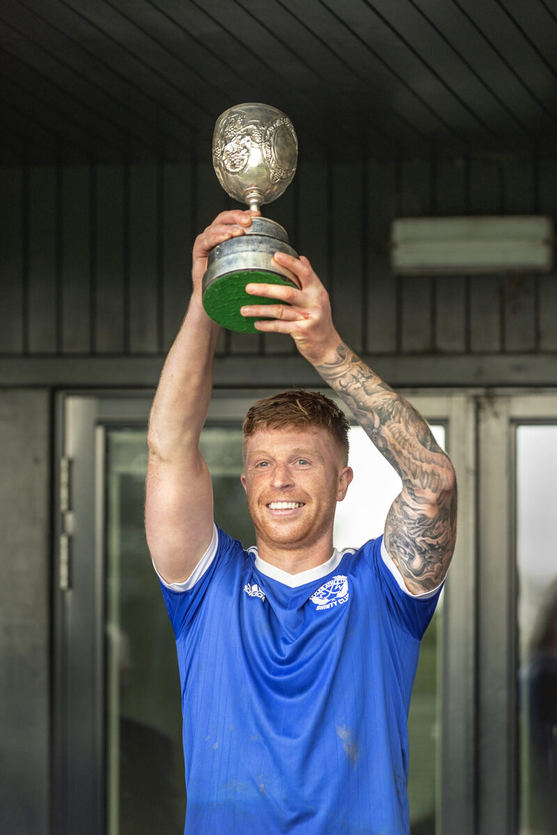 Macdonald Announces Kyles Retirement