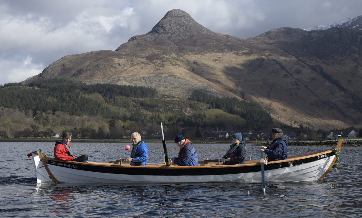 Argyll coastal rowers honour new Glen Coe skiff