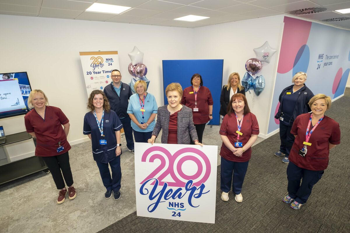 NHS 24 celebrates 20th anniversary of day and night telephone support