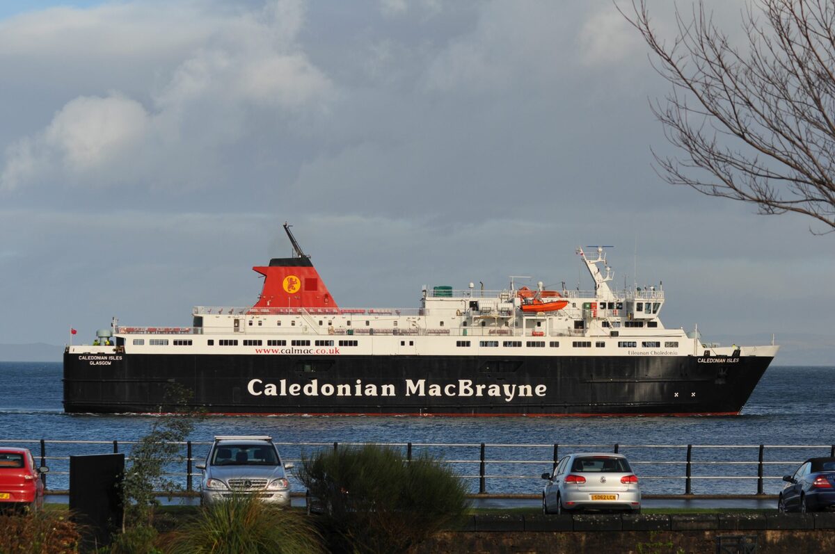 CalMac vows to fix new ticket system glitches