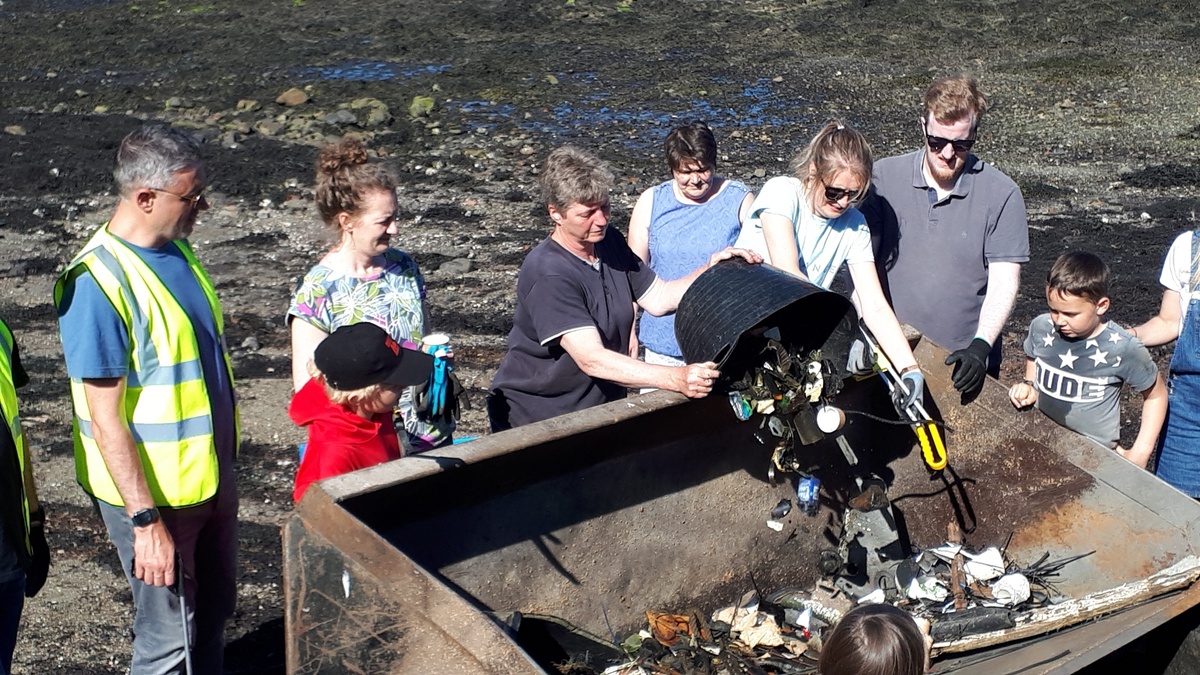 Clean sweep for Tobermory beach