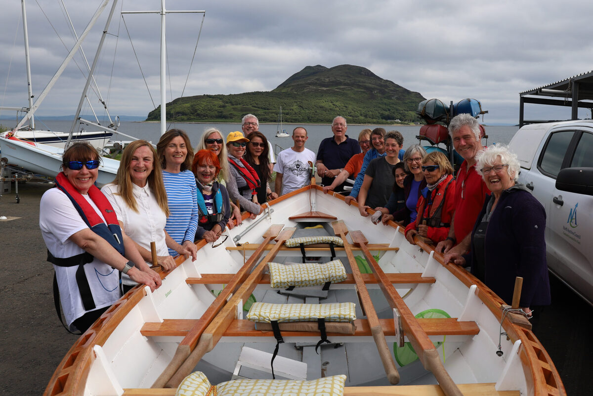 Round Arran epic reprised by Dundee rowers