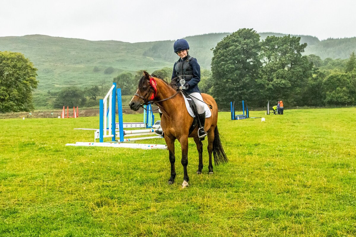Kilmartin Horse Show 2022 - jumping in the rain again