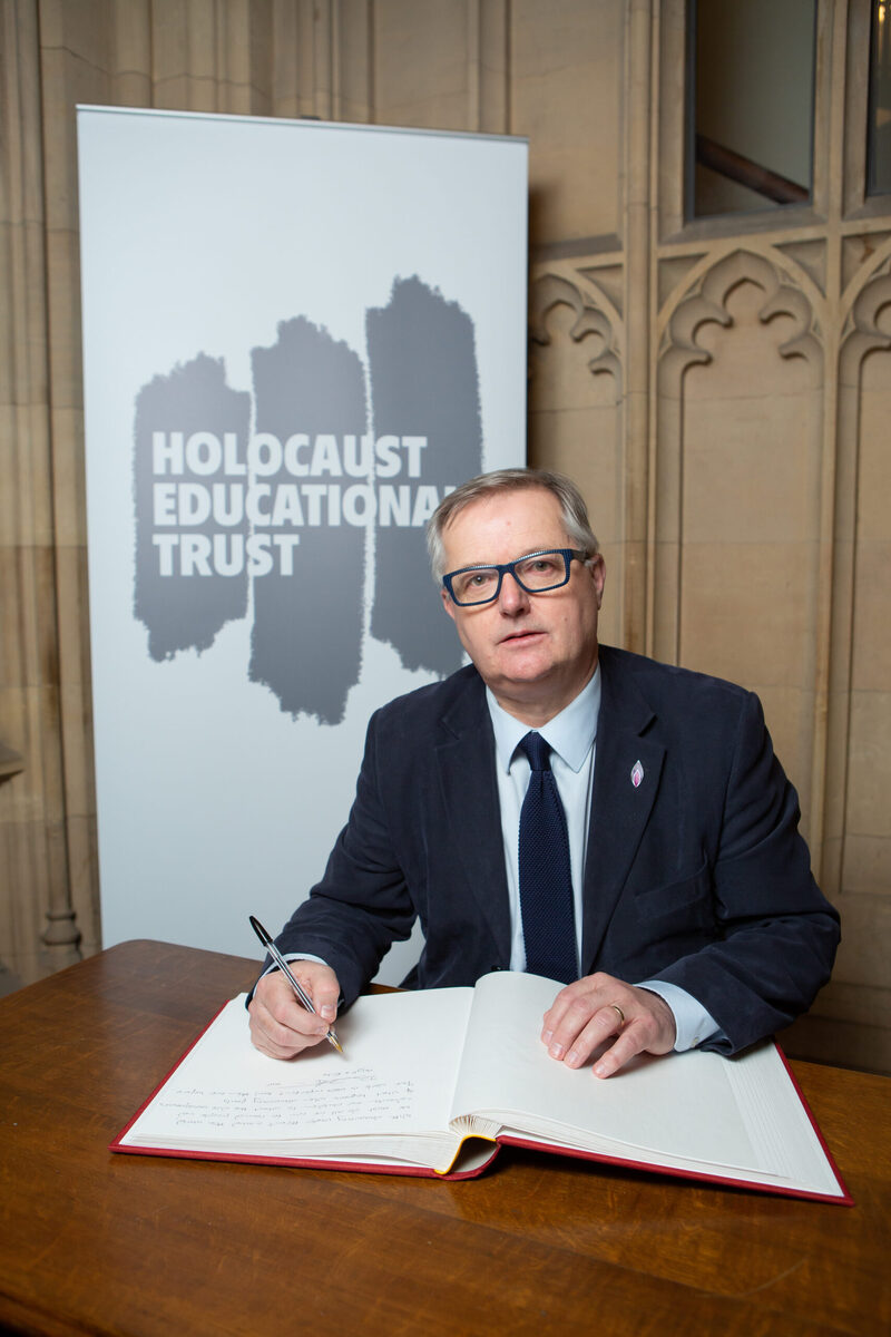 MP O'Hara signs Holocaust memorial book