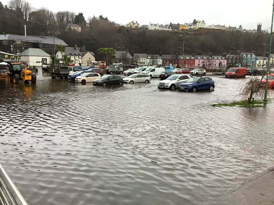 NOT13floodedLedaigcarpark01BSz