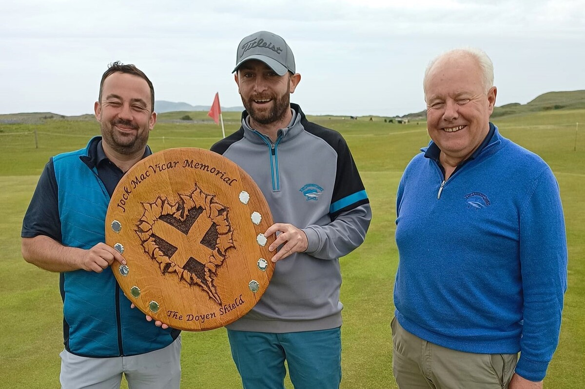 Pairs tee off for weekend of competitions at Dunaverty