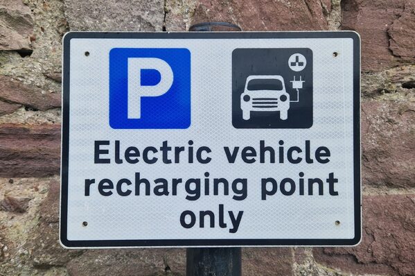 £1M for new car charger 'hubs'