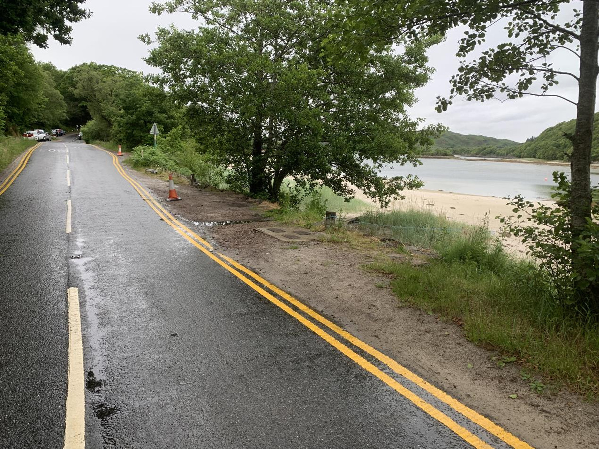 New double yellow lines on B8008 Morar to Arisaig road