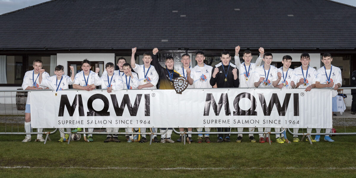 Ten shinty clubs benefit from Mowi Youth Development Fund