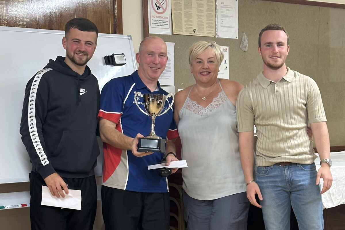 Bowlers meet to remember one of their own