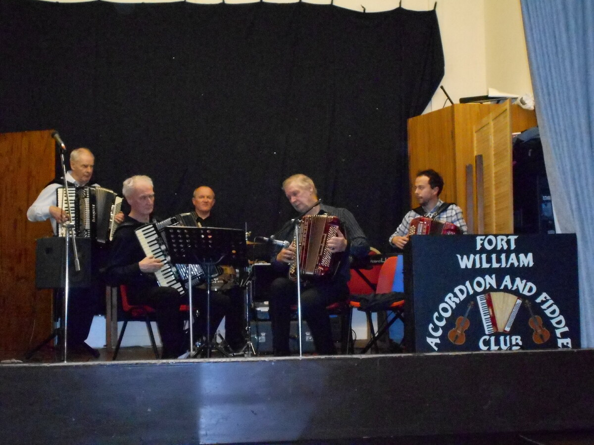 Familiar faces play at Fort William Accordion and Fiddle Club