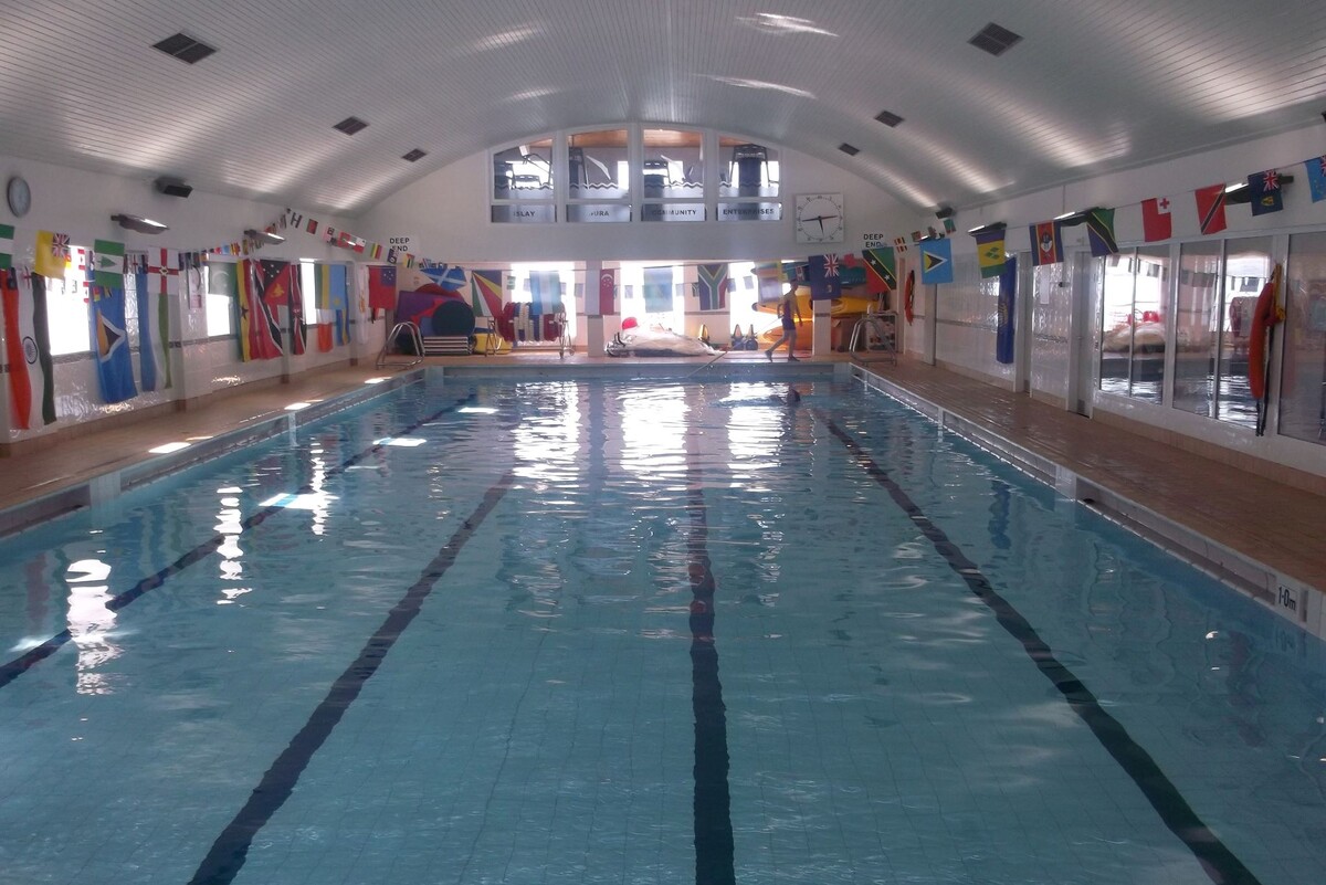 Campaign builds to save island school swimming