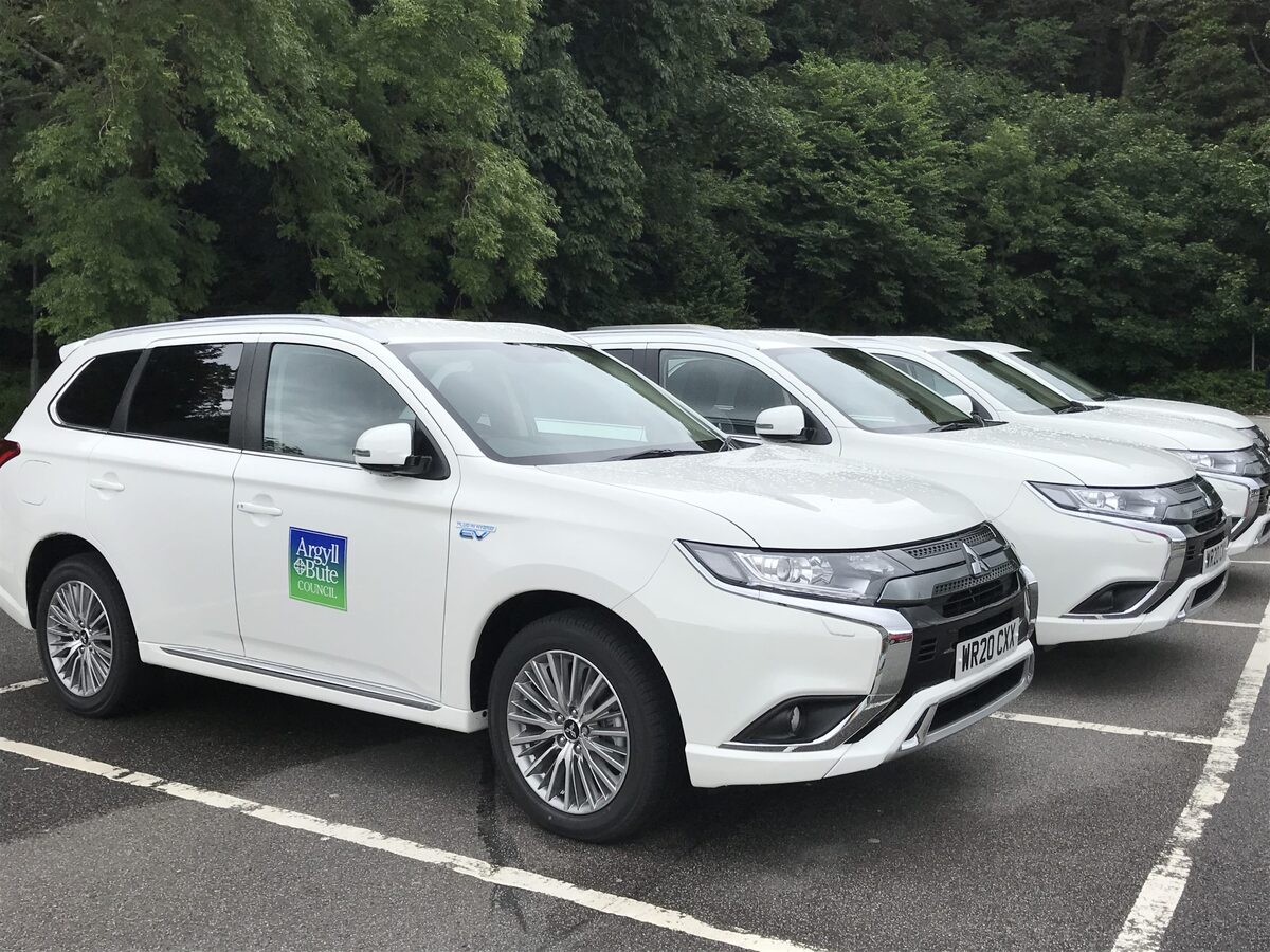Council switches on to hybrid vehicles