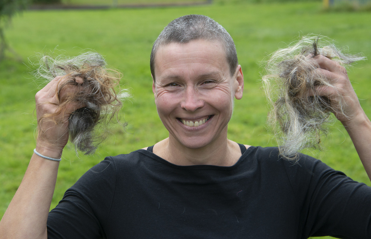 Susan's hair loss is Lochaber MindFit's gain as she raises cash for local group