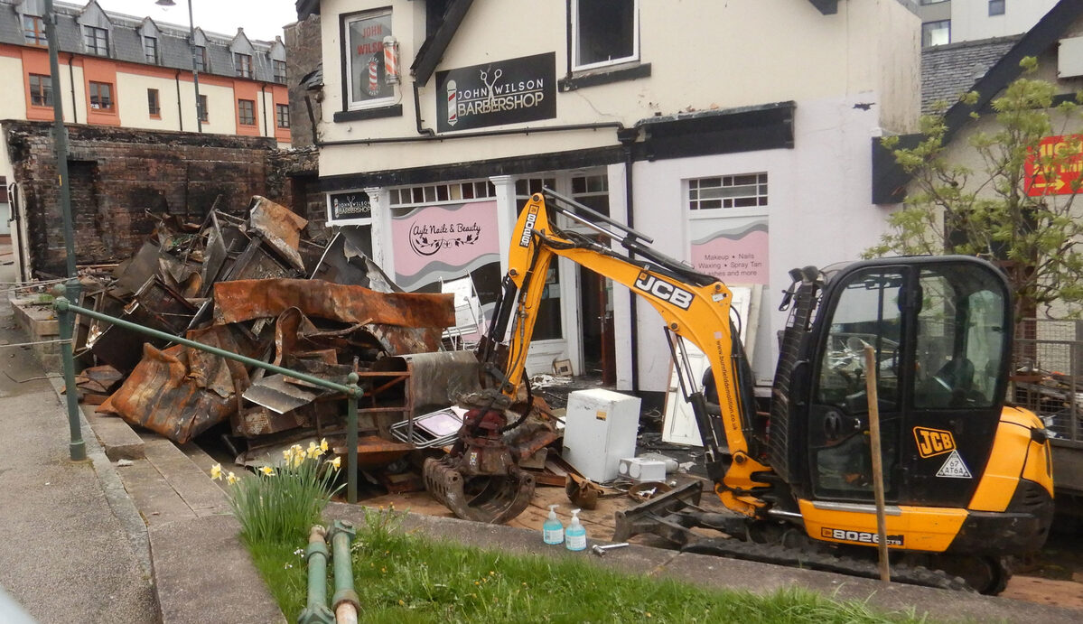 NOF18Chipshopdemolition01scale