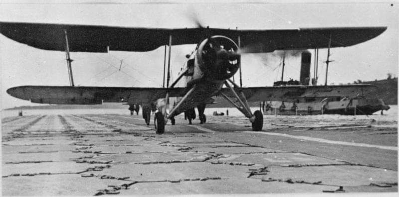 NOB16plane03jpg