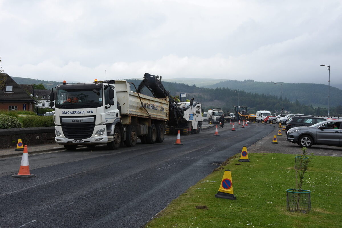 01B25roadworks02scaledjpg