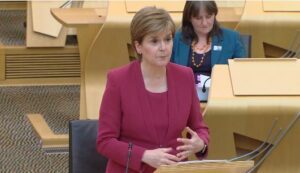 noa26NicolaSturgeon01300x173jp