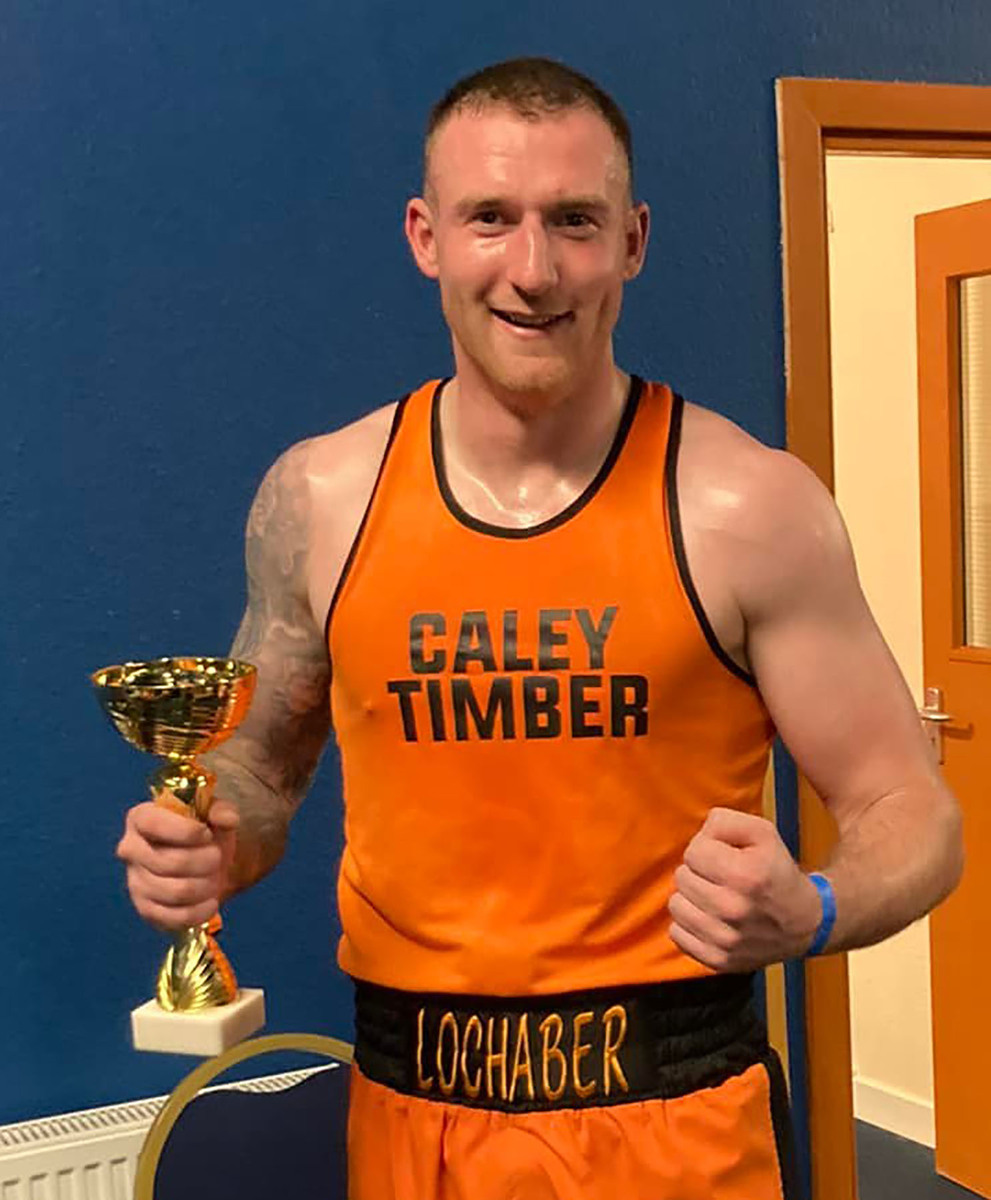 Boxing medal for top of the bill Farquar