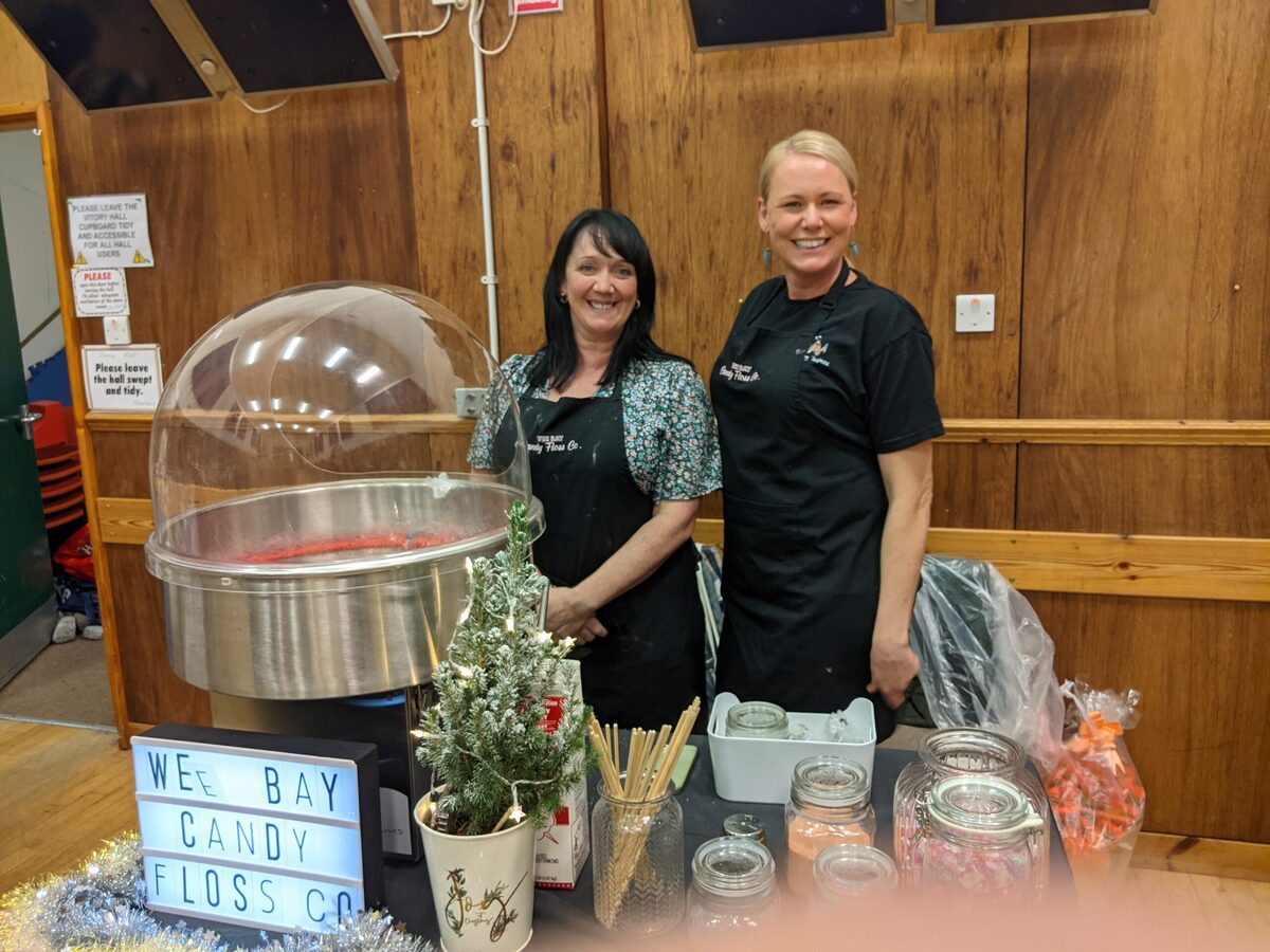 Festive turnout for Benderloch crafters