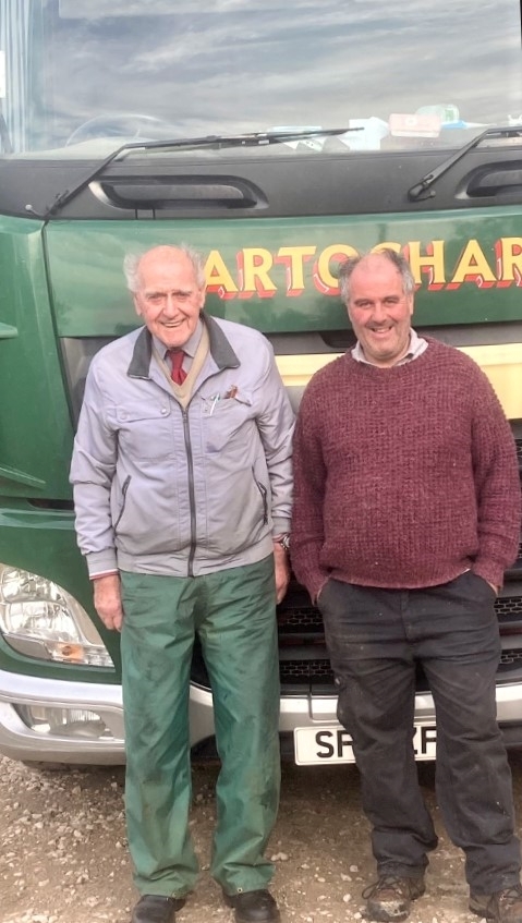 Farmers friend Ian Conner presented with Stalwart award