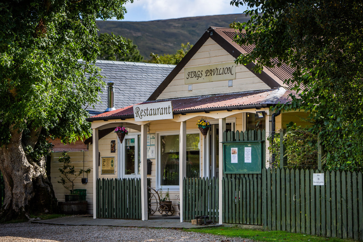 Popular Lochranza restaurant goes up for sale