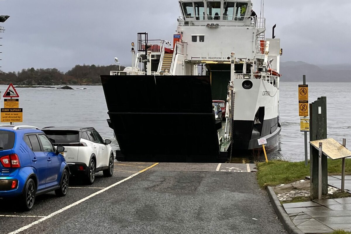 Tarbert in frame for EV charger