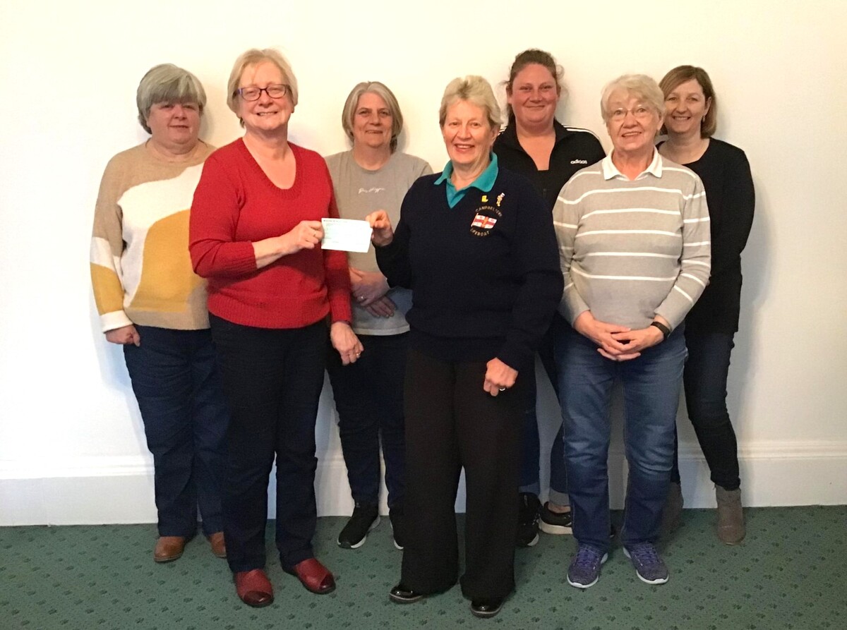 RNLI buoyed by donation from crafters